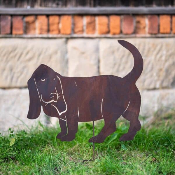 Metalowy Basset Hound - Ozdoba Ogrodowa w Stylu Rustykalnym - zdjęcie 2 - Kapaga