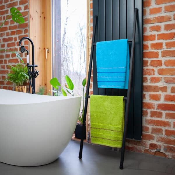 Elegancka Drabinka Łazienkowa - Czarne Stalowe Wykończenie, Dostępna w Długości 140 cm i 120 cm - zdjęcie 2 - Kapaga