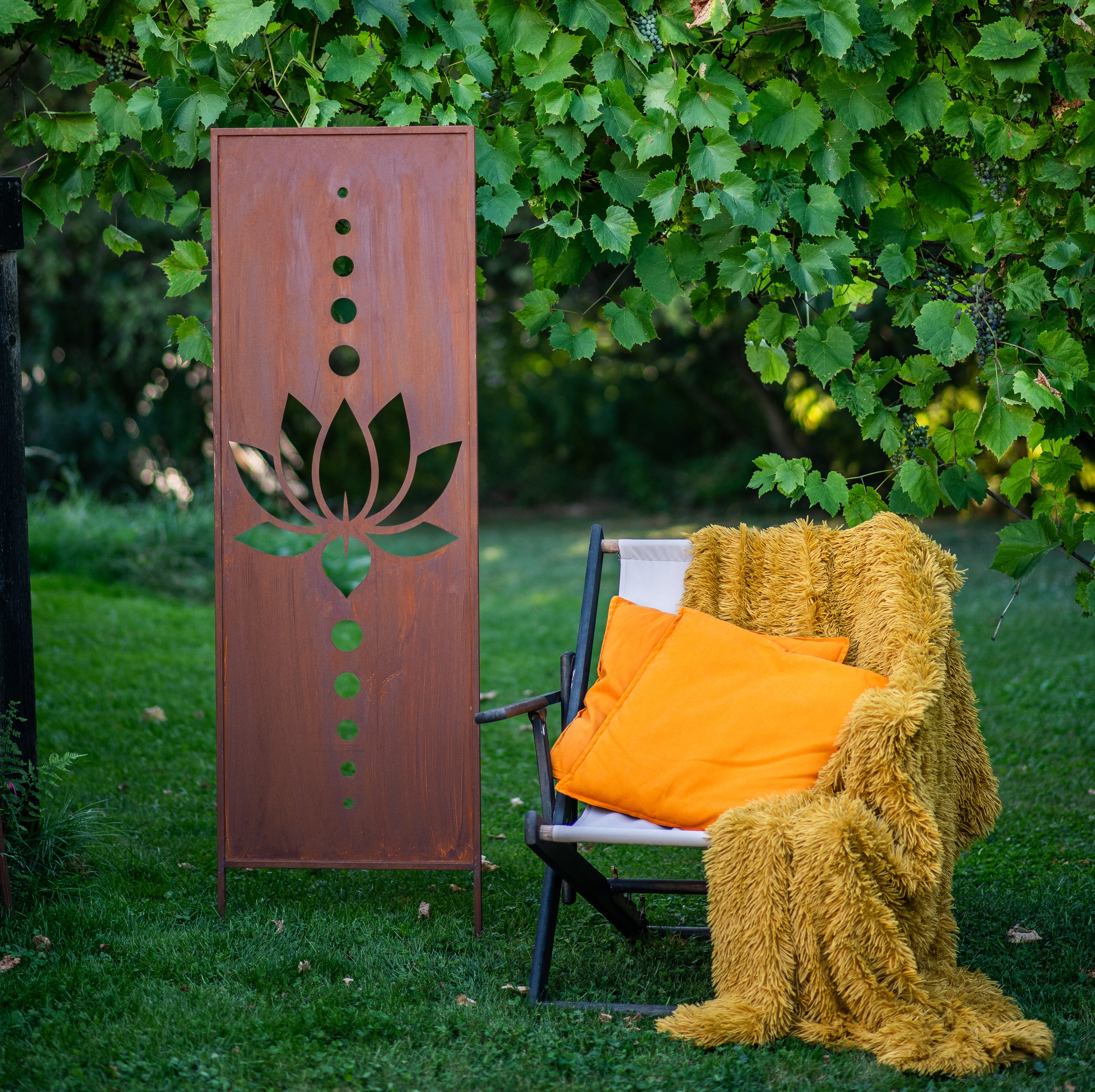 Panel ogrodowy Corten - Parawan z lotosem 160 x 50 cm