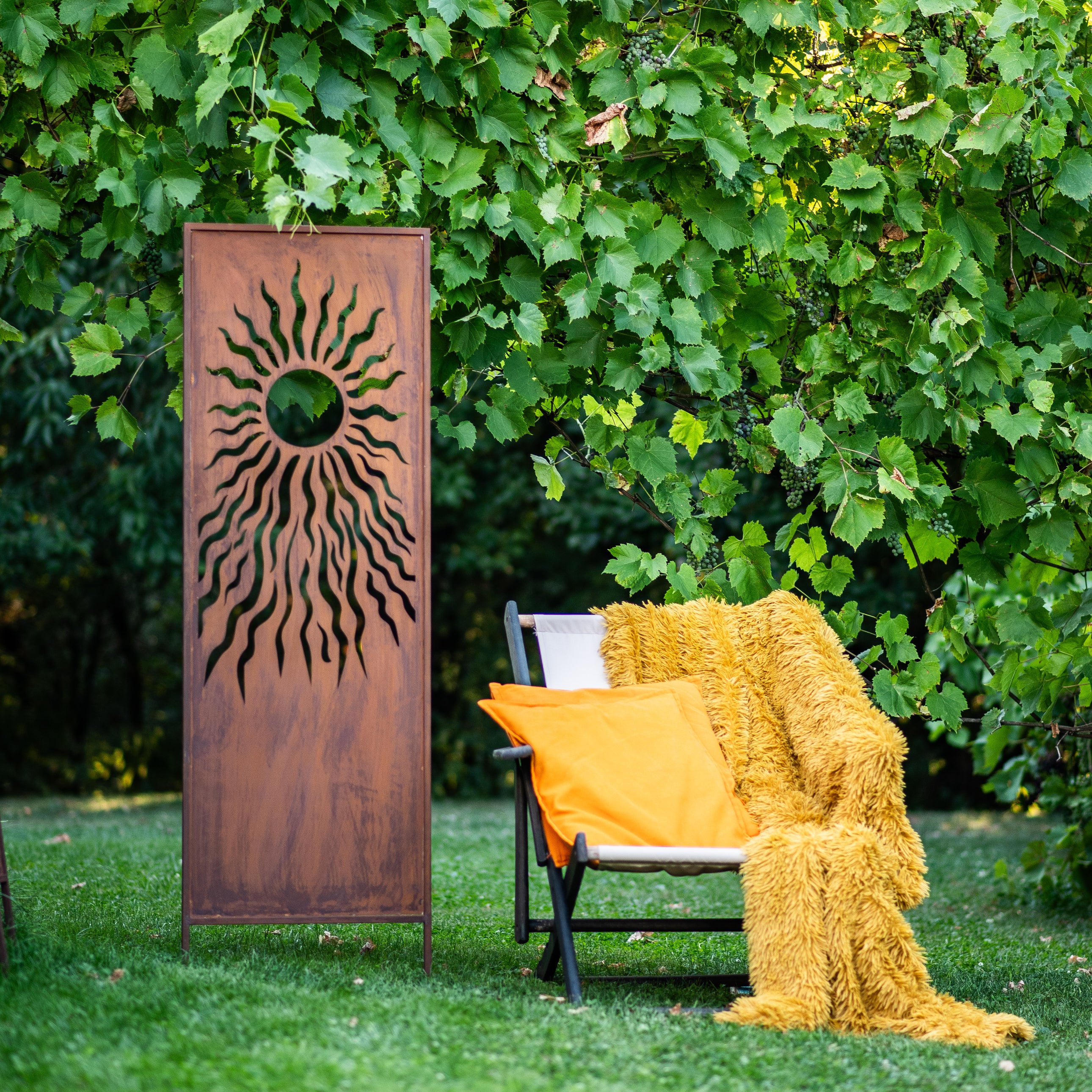 Panel ogrodowy Corten - Parawan z słońcem - 160 x 50 cm
