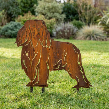 Sylwetka psa z naturalnej rdzy - Cavalier King Charles Spaniel - Pies figurka ozdobna - Różne wzory