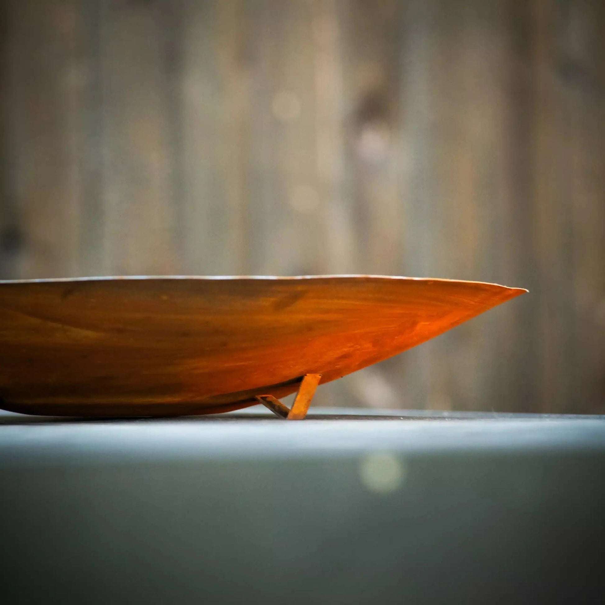 Rustykalne Palenisko Ogrodowe 2w1 z Grillem - Stalowa Misa 57 cm, Efekt Corten Poidło dla Ptaków - zdjęcie 6 - Kapaga